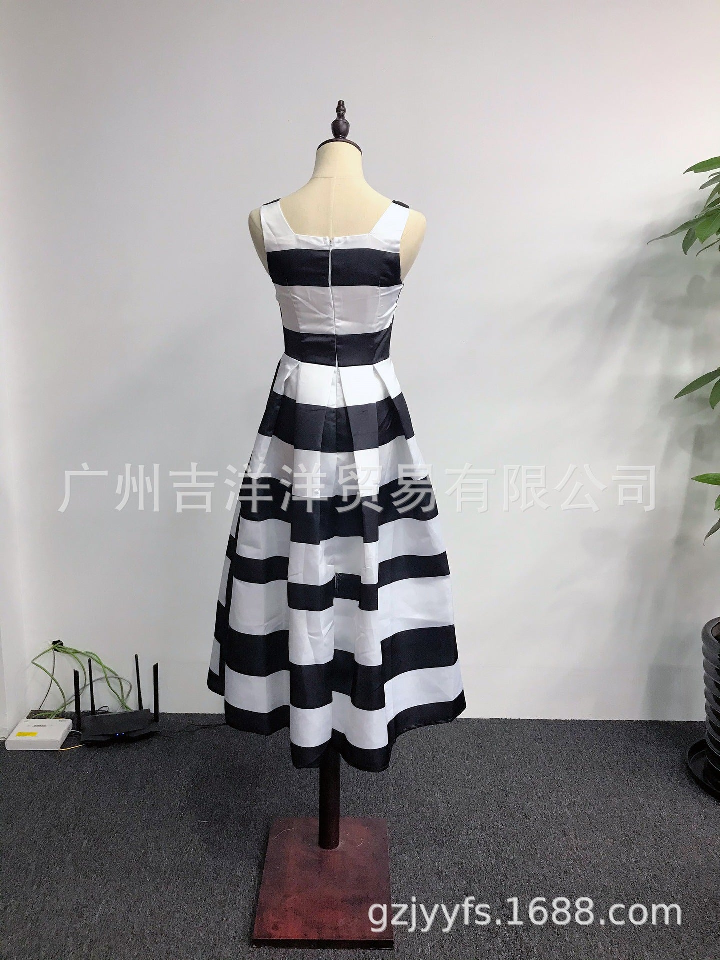 Summer Women Striped Strap Fashion Midi Dresses--Free Shipping at meselling99