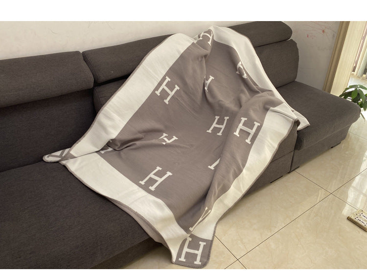 H Letter Design Wool Warm Thick Blanket-14-135*170CM-Free Shipping at meselling99